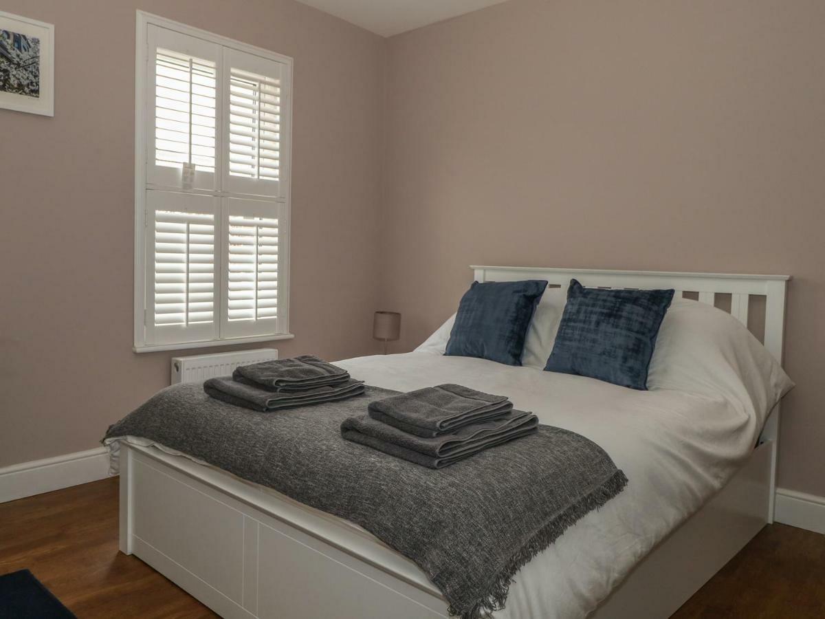 Number 7 Villa Lymington Dış mekan fotoğraf